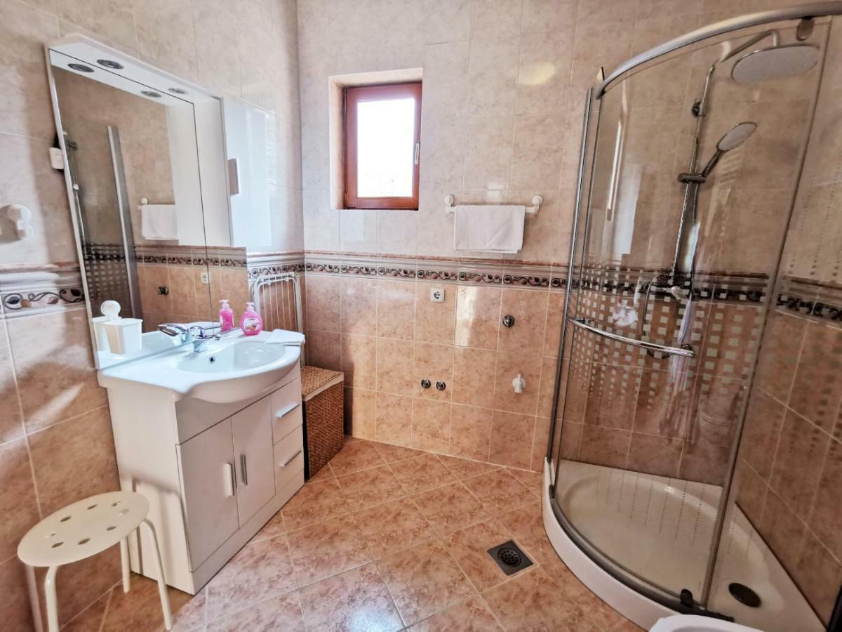 Arena Apartment *